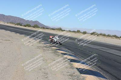 media/Dec-01-2025-Moto Forza (Mon) [[2daa91e15f]]/1-Advanced Group/Session 4 (Turn 10 Inside)/